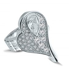 Custom heart-shaped diamond ring